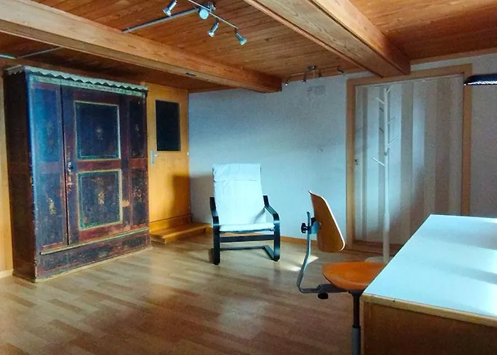 Mit Balkon Auf Bauernhof