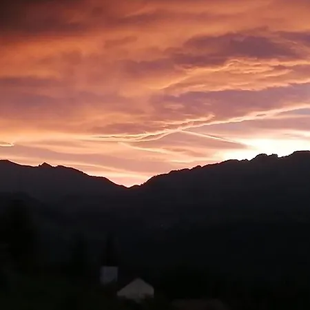 Mit Balkon Auf Bauernhof Gospodarstwo agroturystyczne Fahrni
